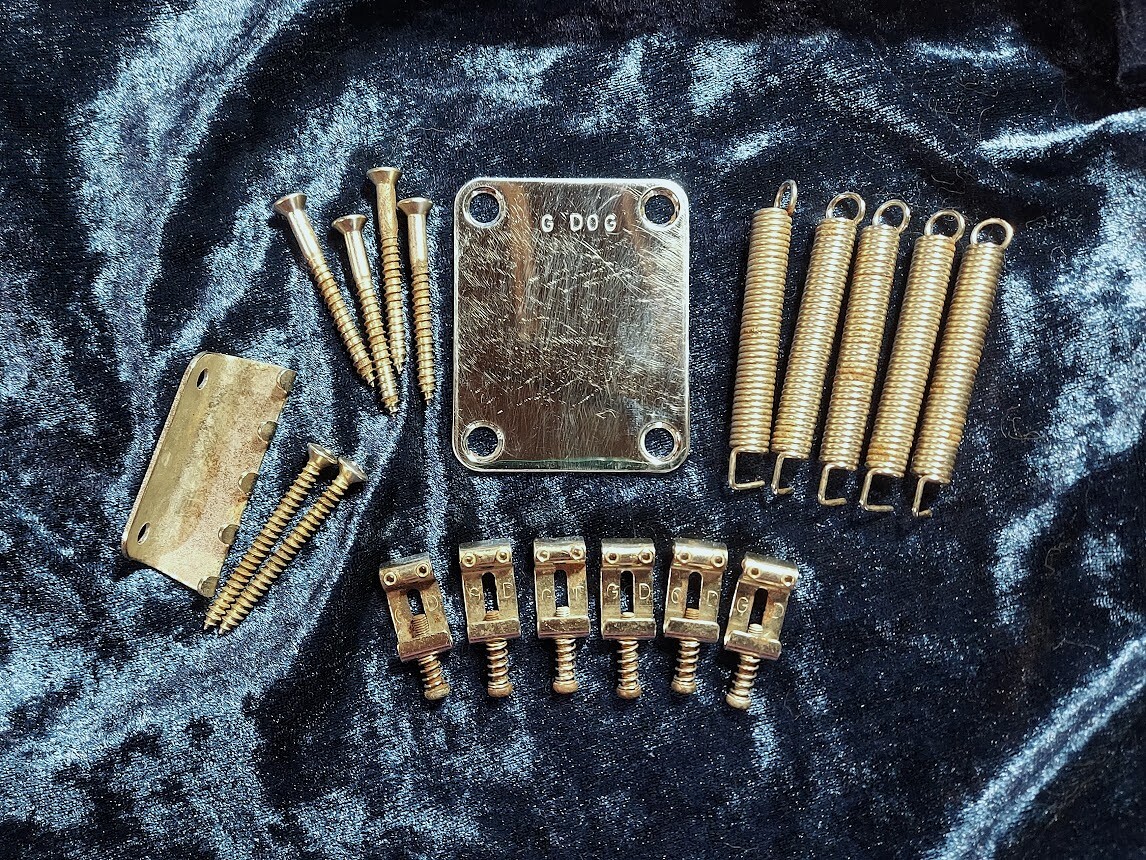 GRINNING DOG® studio / Pickups